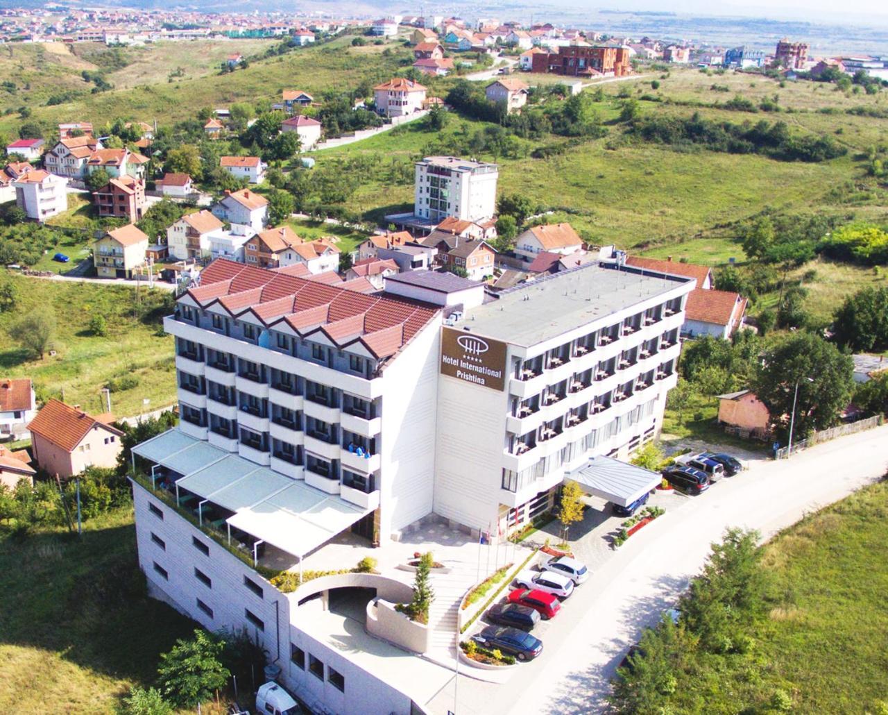 Hotel International Prishtina & Spa Prisztina Zewnętrze zdjęcie